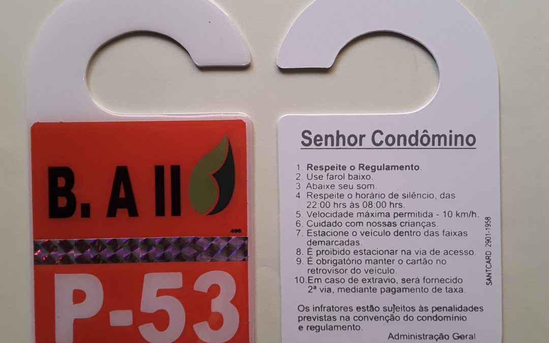 Crachá  Automotivo modelo retrovisor -C3