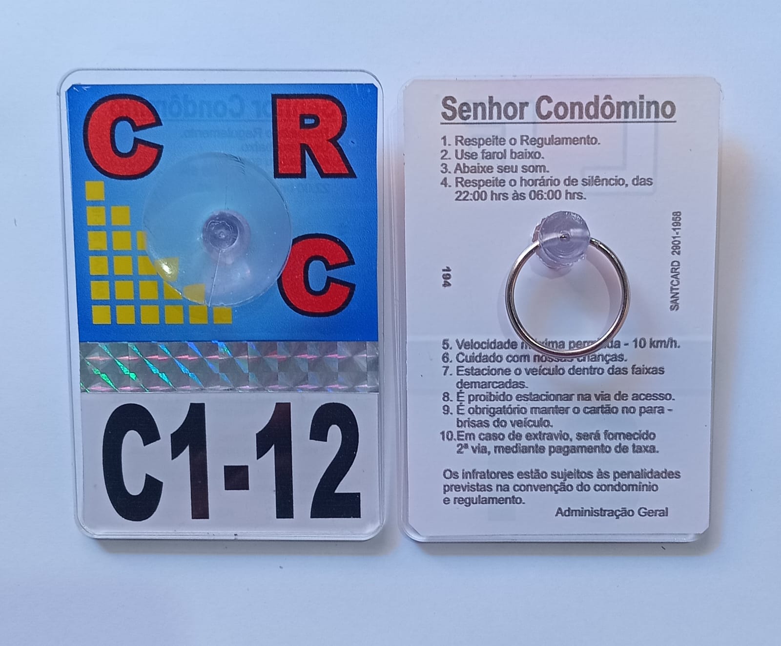 Crachá modelo C1